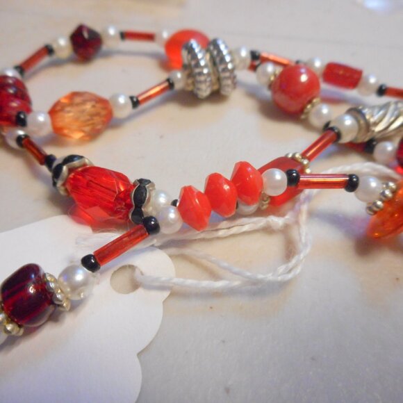 HandCrafted Necklace about 25" ...… red, white, silver and small black beads … - Picture 8 of 12